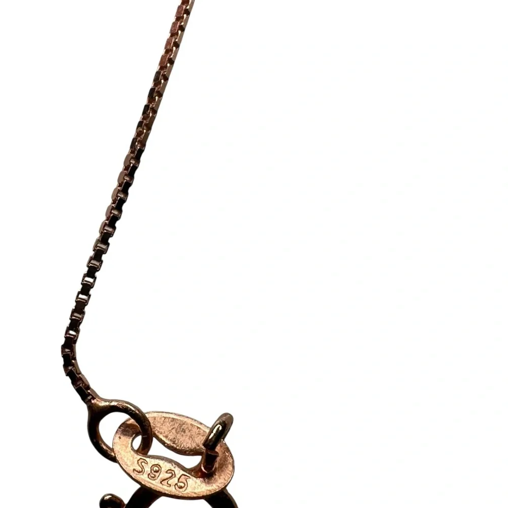 18k Gold moissanite pendant 18” necklace. New - Picture 3 of 4